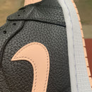 Air Jordan 1 Retro High Black Crimson Tint