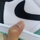 Air Jordan 1 Retro High Igloo