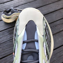 didas Yeezy 700 V3 Fade Salt