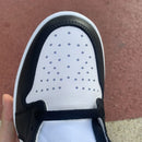 Air Jordan 1 Retro High Igloo