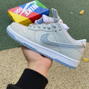 Nike SB Dunk Low White Lobster