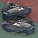 Adidas Yeezy Boost 700 V2 Geode