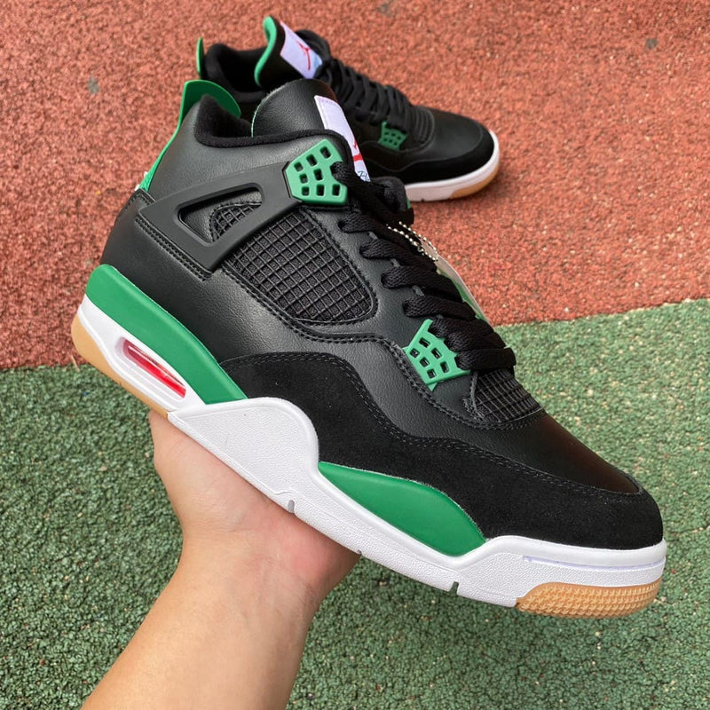 Air Jordan 4 Retro SB Alternate Pine Green