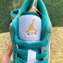 Air Jordan 1 Low SE New Emerald