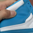 Air Jordan 1 Retro UNC