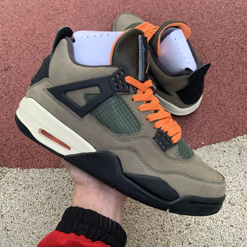 Air Jordan 4 Retro Undefeated